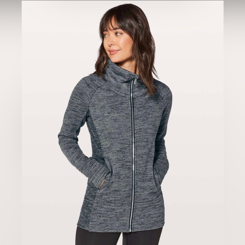 Lululemon Size 6 Radiant Jacket Heathered Core Dark Grey